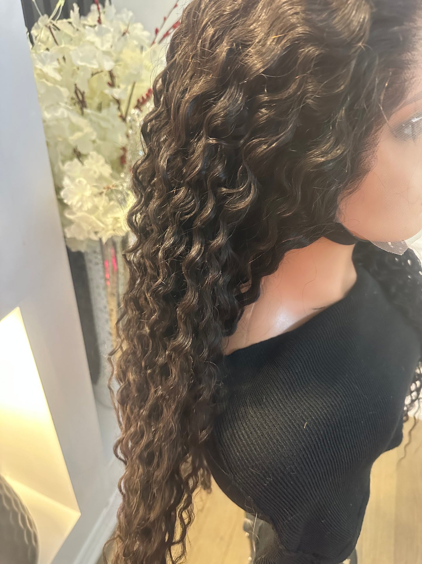 28"pineapple curl Vacay wig